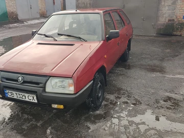 Авто Skoda Forman 1992 № 7951172