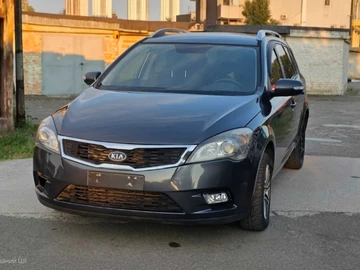 Авто KIA Cee X27 D 2012 № 7951234