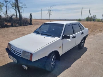 Авто ВАЗ 21099 1998 № 7951260