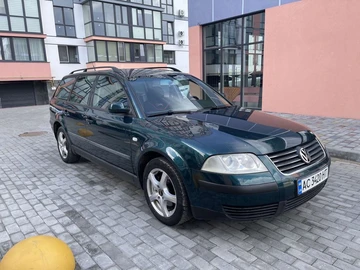 Авто Volkswagen Passat Variant 2002 № 7951355