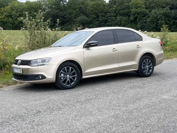 Авто Volkswagen Jetta 2013 № 7951370