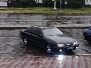 Авто Opel Omega 1990 № 7951391