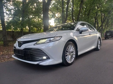 Авто Toyota Camry 2018 № 7951427