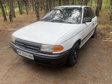 Авто Opel Astra 1992 № 7951676