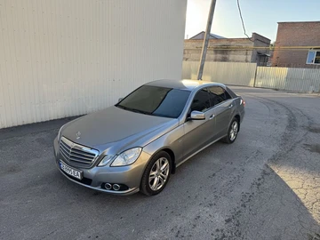Авто Mercedes 220 2010 № 7952053