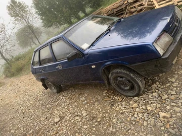 Авто ВАЗ 2109 1996 № 7952136