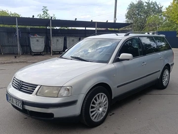 Авто Volkswagen Passat Variant 2003 № 7952160