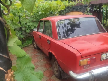 Авто ВАЗ 2101 1986 № 7952199