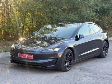 Авто Tesla Model 3 2024 № 7952208
