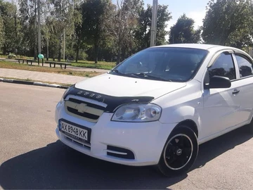 Авто Chevrolet Aveo 2011 № 7952398