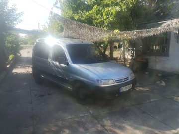 Авто Citroen Berlingo 2005 № 7952408