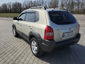 Авто Hyundai Tucson 2007 № 7952463