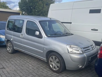 Авто Citroen Berlingo 2004 № 7952601