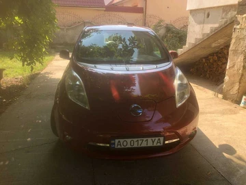 Авто Nissan Leaf 2011 № 7952640