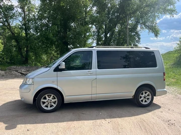Авто Volkswagen Transporter 2006 № 7952810