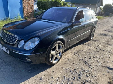 Авто Mercedes E Серия 2004 № 7952812