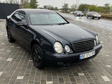 Авто Mercedes Clk Серия 2001 № 7952814