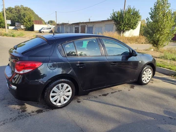 Авто Chevrolet Cruze 2011 № 7952820