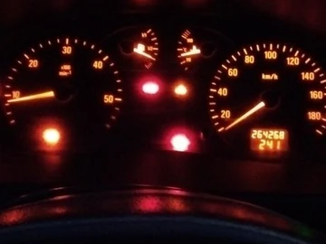 Авто Renault Master 2002 № 7952841