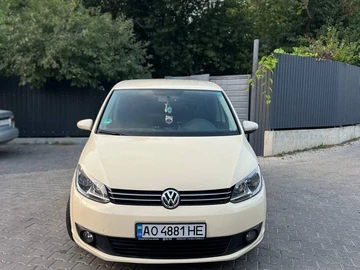 Авто Volkswagen Touran 2015 № 7952954