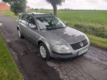 Авто Volkswagen Passat Variant 2002 № 7953121