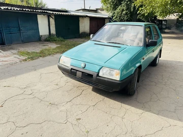 Авто Skoda Favorit 1993 № 7953189