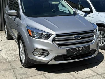 Авто Ford Escape 2018 № 7953262