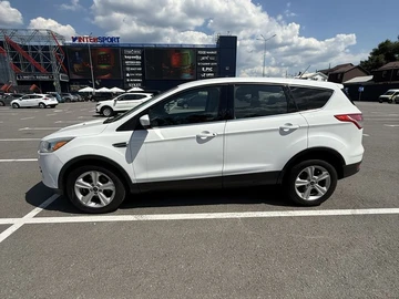 Авто Ford Escape 2016 № 7953281