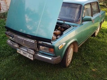 Авто ВАЗ 2107 1987 № 7953329