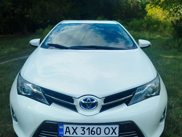 Авто Toyota Auris 2012 № 7953424
