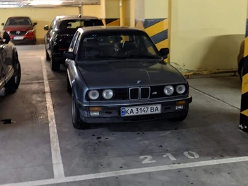 Авто BMW 3 Серия 1987 № 7953658