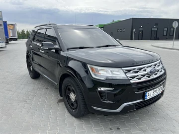 Авто Ford Explorer 2019 № 7953715