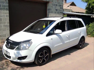 Авто Opel Zafira 2011 № 7953835