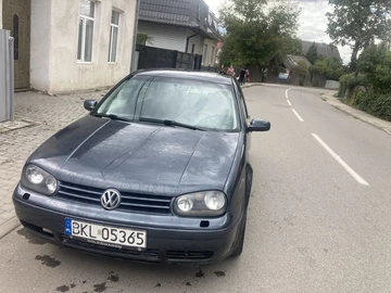 Авто Volkswagen Golf 2002 № 7953847