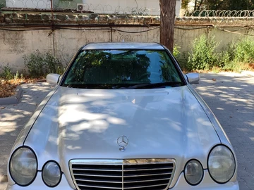 Авто Mercedes 220 2001 № 7953867