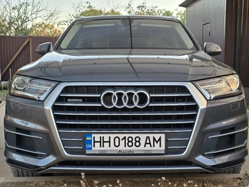 Авто Audi Q7 2018 № 7953904