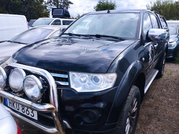 Авто Mitsubishi L 200 2011 № 7953907