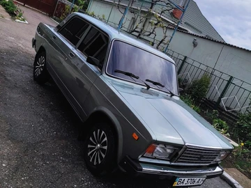 Авто ВАЗ 2107 2007 № 7953916