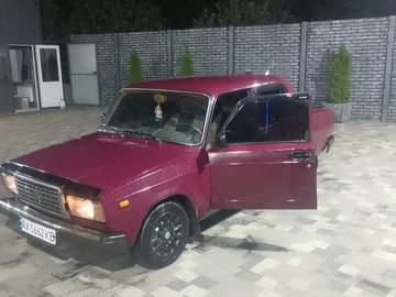 Авто ВАЗ 2107 2005 № 7954122