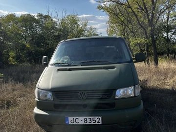 Авто Volkswagen Caravelle 2000 № 7954149