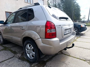 Авто Hyundai Tucson 2006 № 7954177