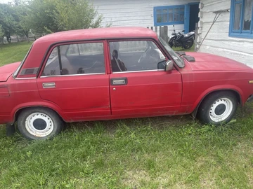 Авто ВАЗ 2105 1982 № 7954210