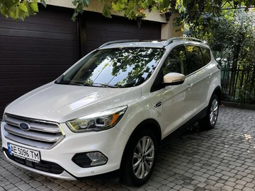 Авто Ford Escape 2016 № 7954241