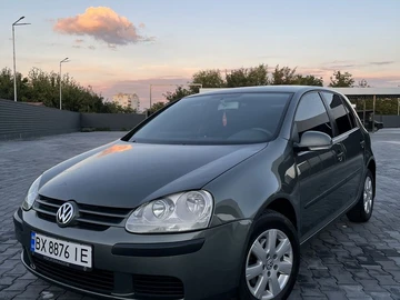 Авто Volkswagen Golf 2004 № 7954278