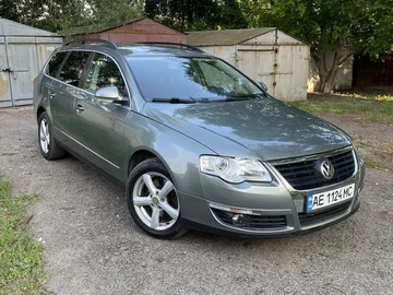 Авто Volkswagen Passat Variant 2007 № 7954288