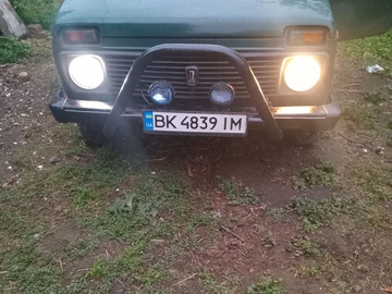 Авто ВАЗ 21213 1999 № 7954304