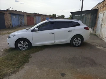 Авто Renault Megane 2012 № 7954312