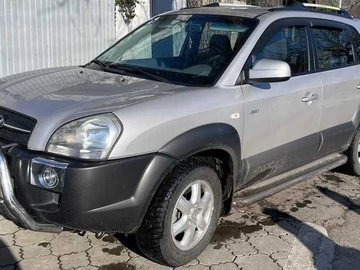 Авто Hyundai Tucson 2005 № 7954338