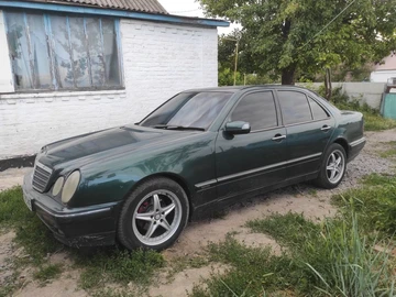 Авто Mercedes E Серия 2000 № 7954353