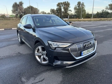 Авто Audi 100 2020 № 7954891